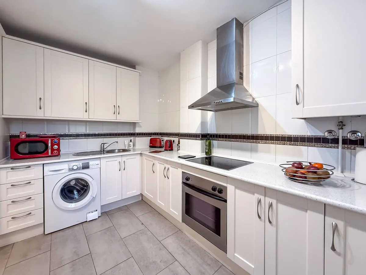 60c6102f-df72-4108-9041-c9b9b0cd5f88