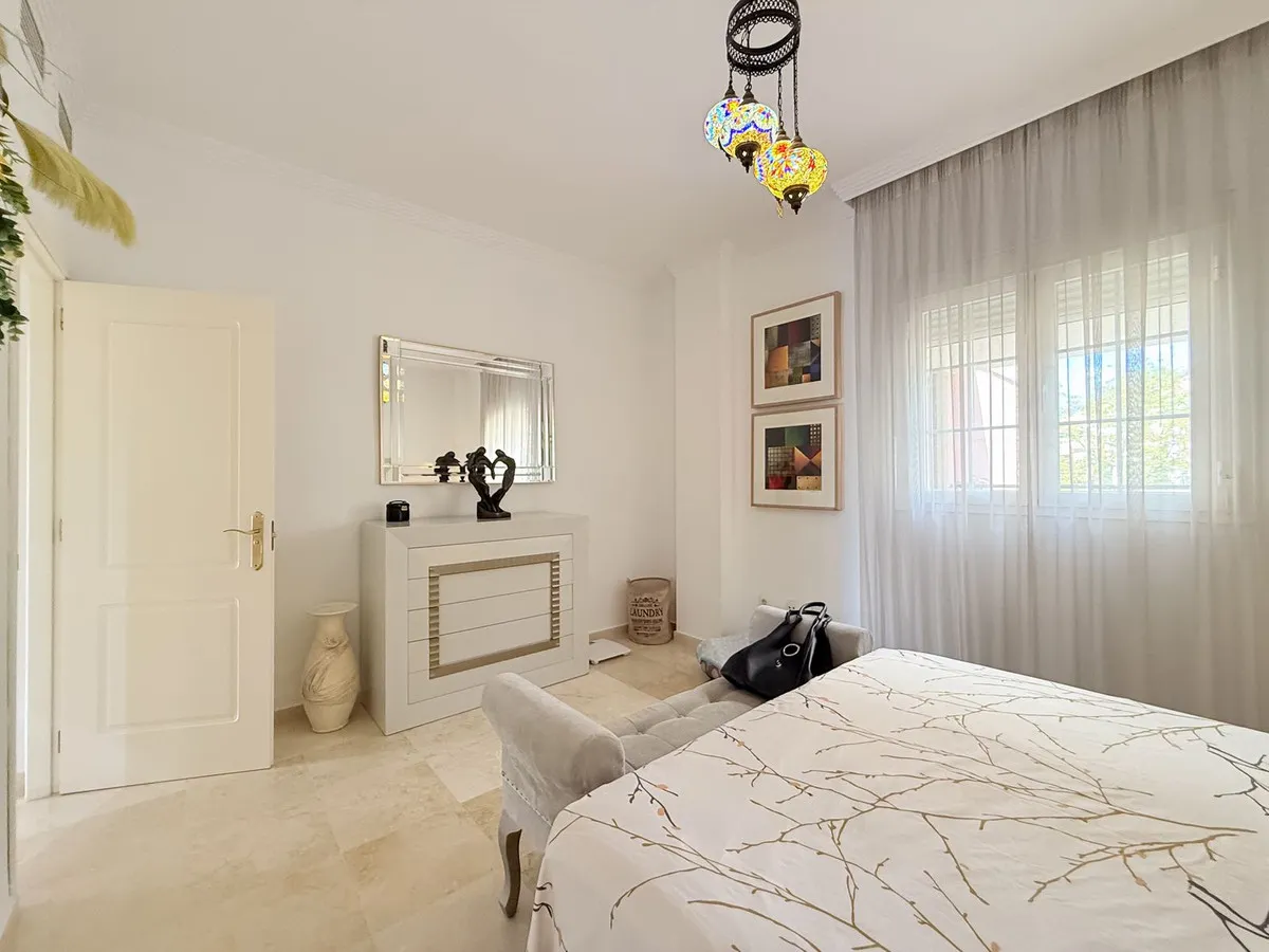 84bdaec5-2a8e-4468-afcc-8b826c6cb60b