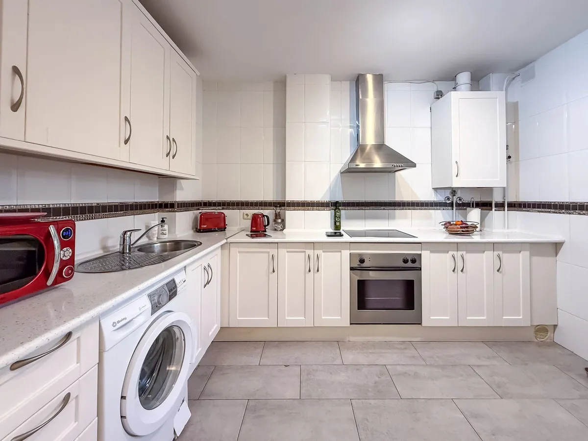 e0ed2bfc-5b5a-477a-a069-25a936b88ae7