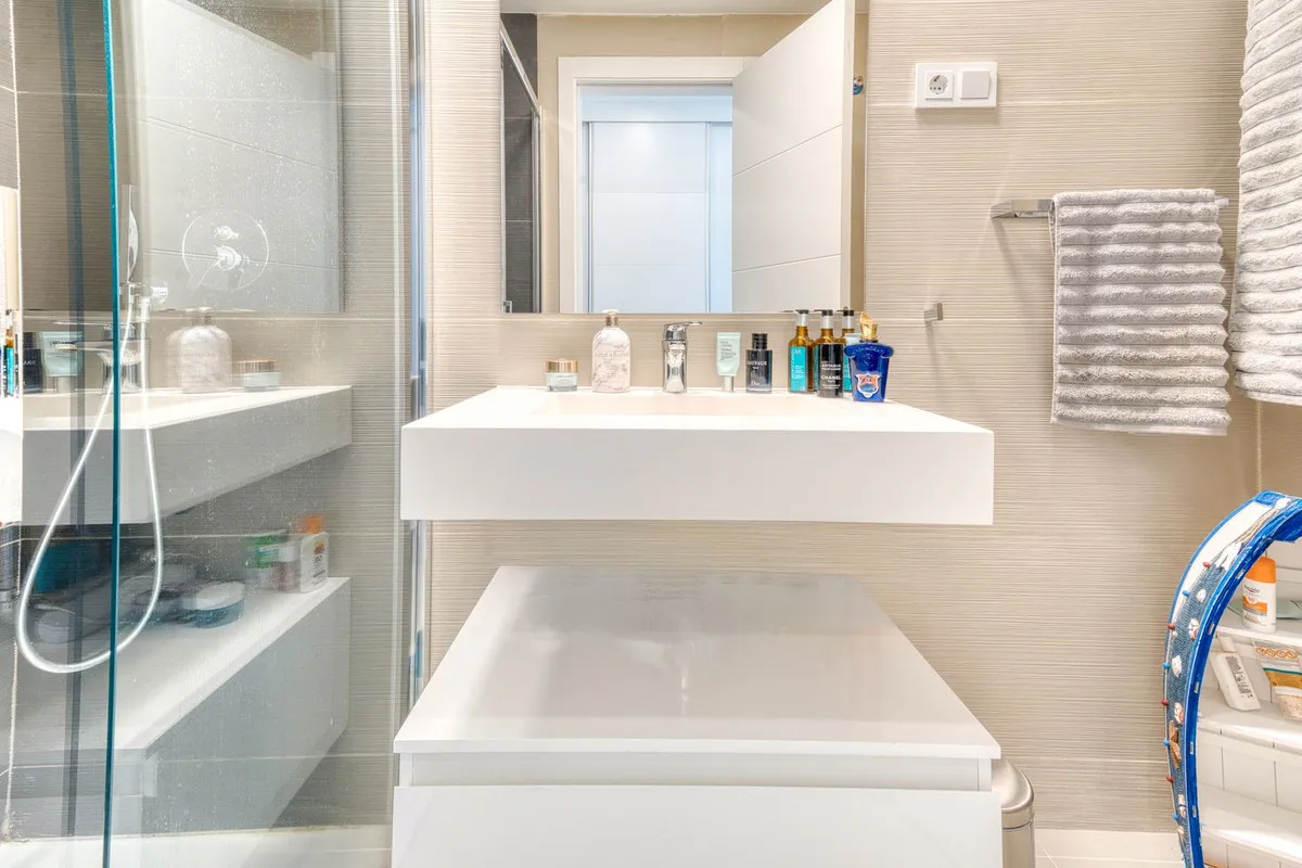 1e0e1a07-c2cf-4598-844b-beabdb945b24