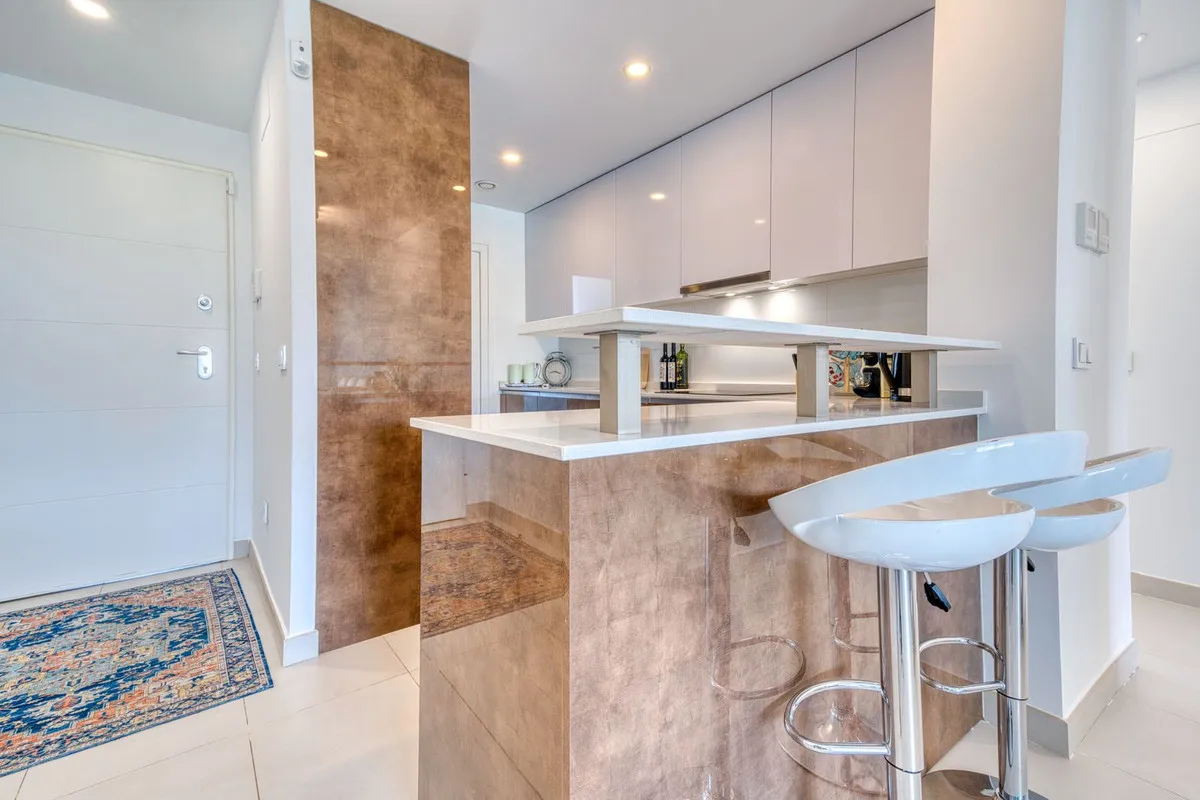 acc1914a-2b34-42d8-bb07-d8c7d8be3d2d