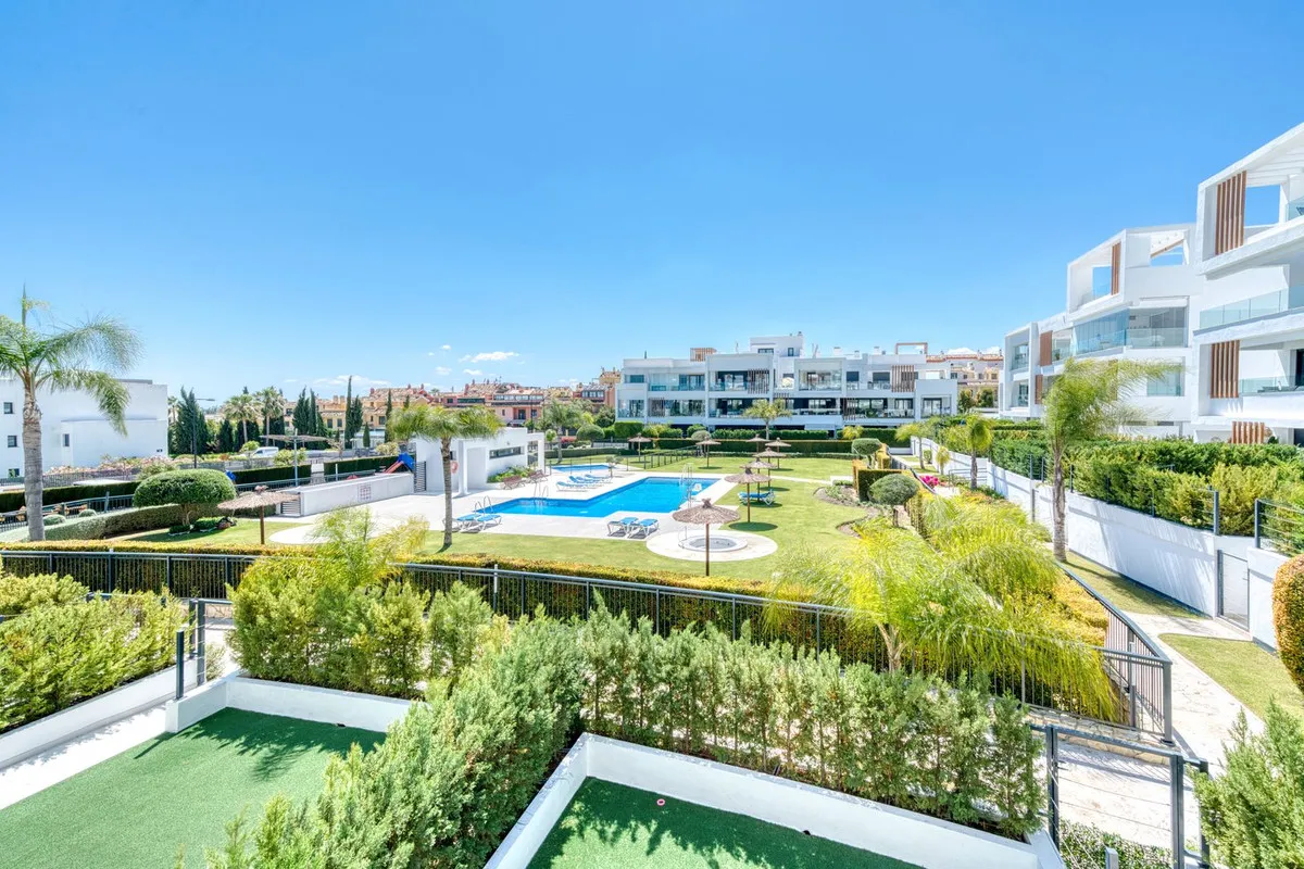 bcf47ead-a2c3-433d-b2f2-b8aa4523681b