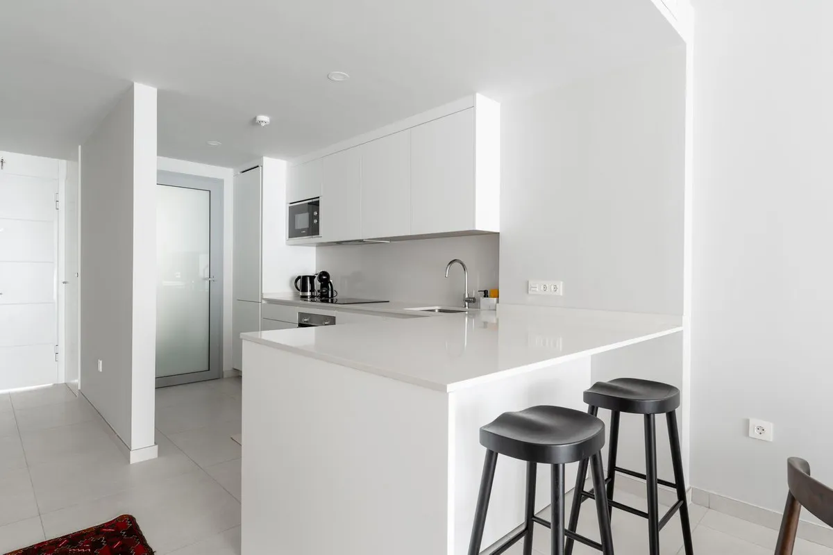 a3f4c698-e7a4-4bf4-9bf8-04e3a8ac4382