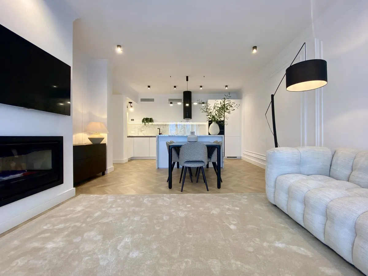 52a0b310-9711-42e3-9332-5ba8407fd1c8