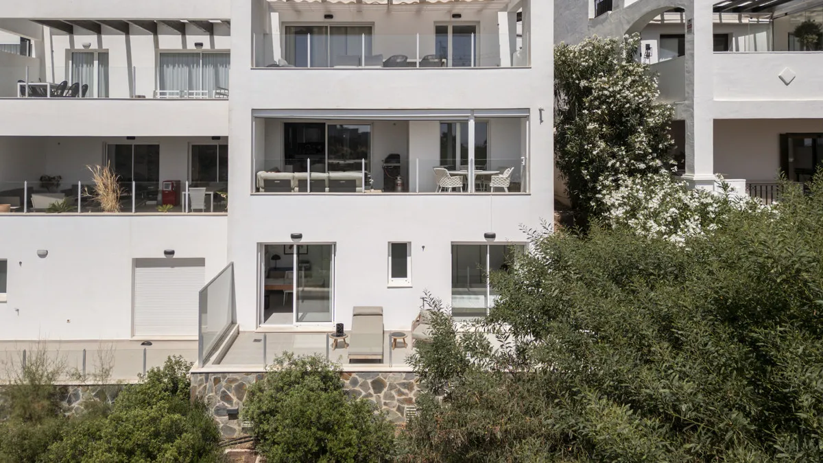 9f3e7ff8-7a88-4148-bb78-17ee57f27cd5