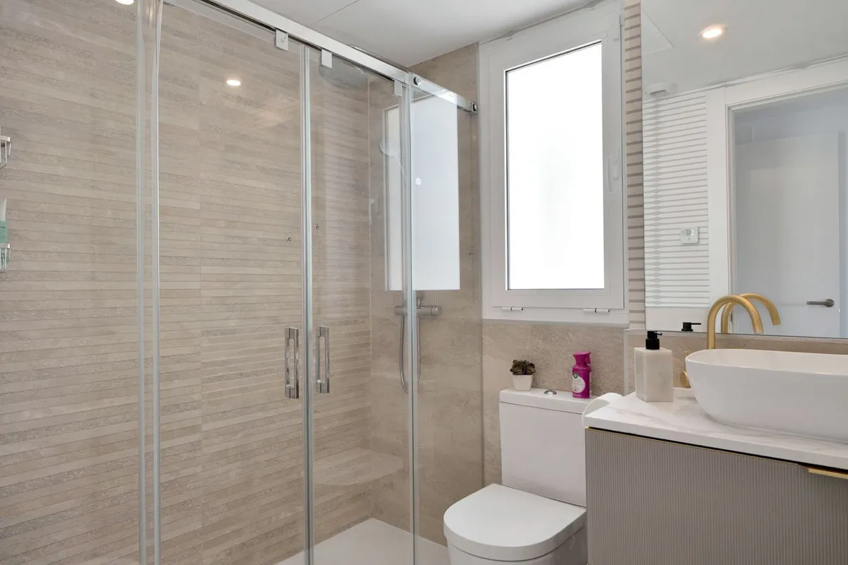 fbf8245d-b2aa-4a3b-bf01-e04bce8c577b