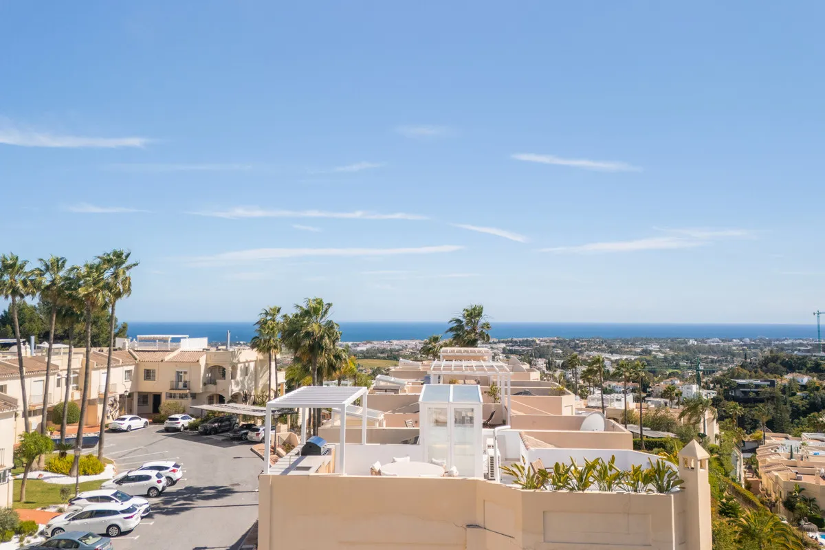 42c8af8e-7a7c-444f-9fad-8c2b07a11e27