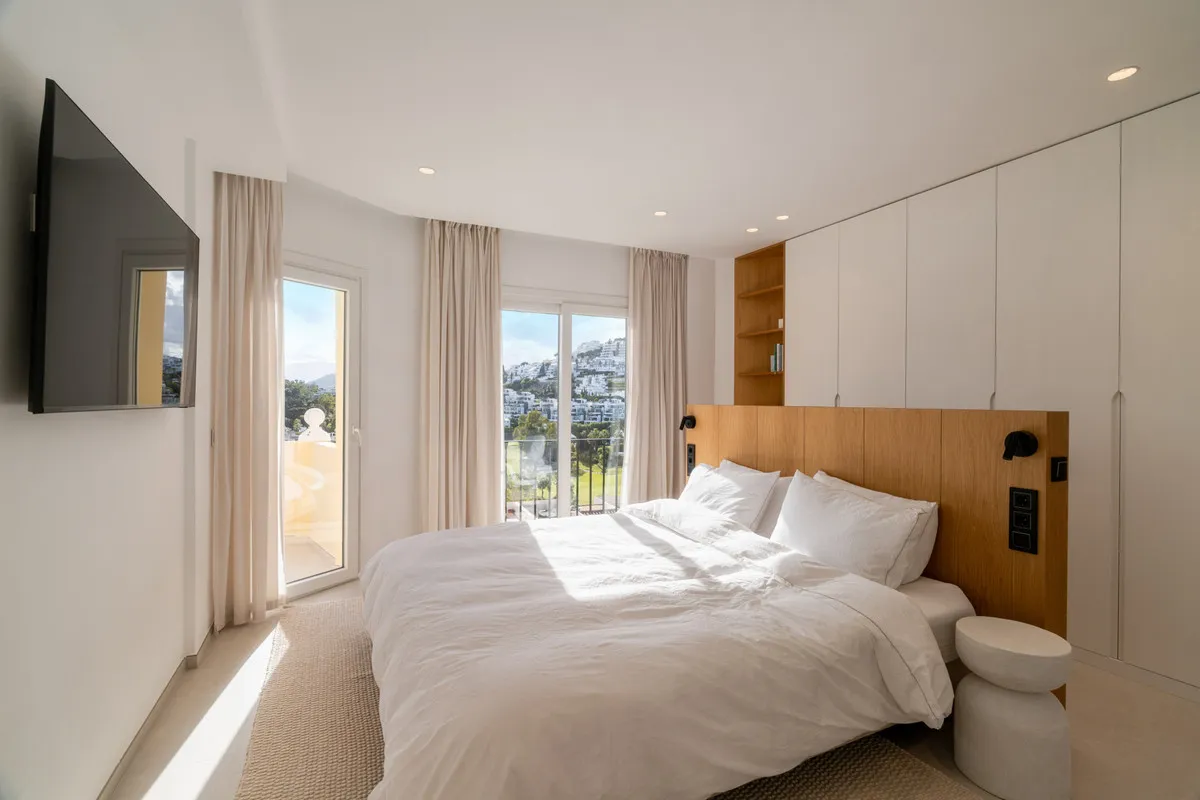 f48ea174-eea5-4538-939a-dc1d00f00c52