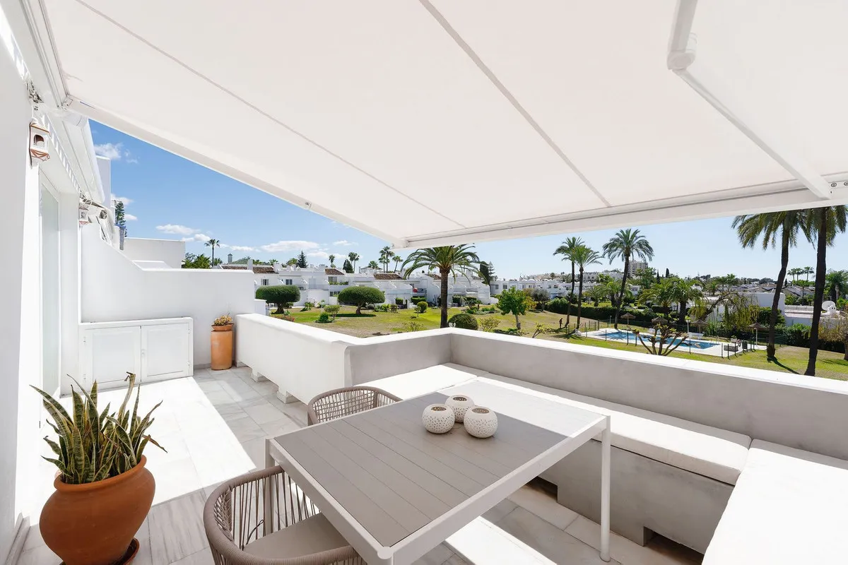 2f684d7d-ccd7-4081-9cbe-21768b281a34