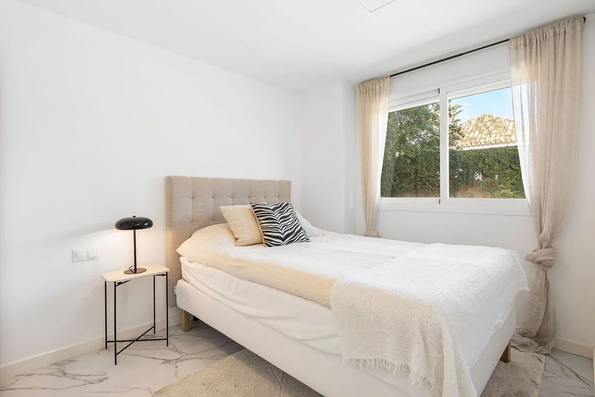 4a974266-5bbe-40d1-816d-0de395c971bd