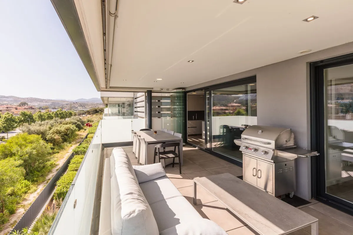 3c8ea6ed-6b64-4d1a-b5e4-5c6d930afacf