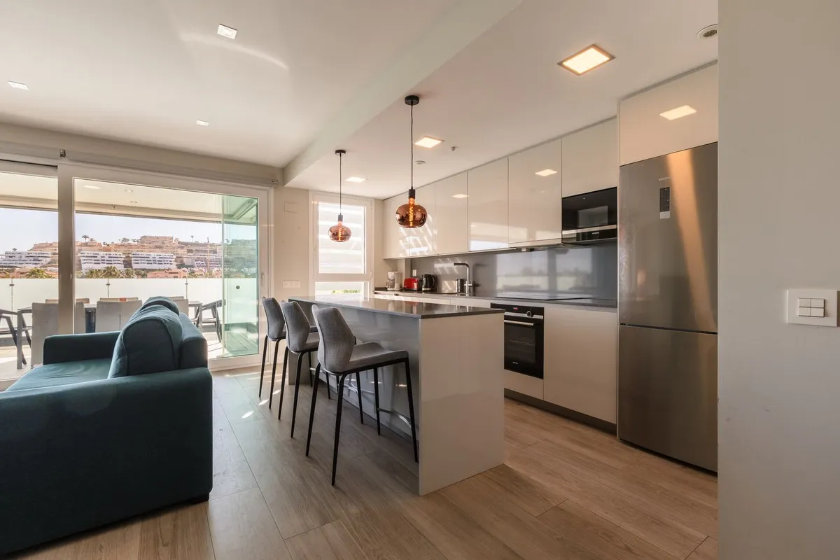 5597a09d-fd15-48ec-9468-a6a72e721e87