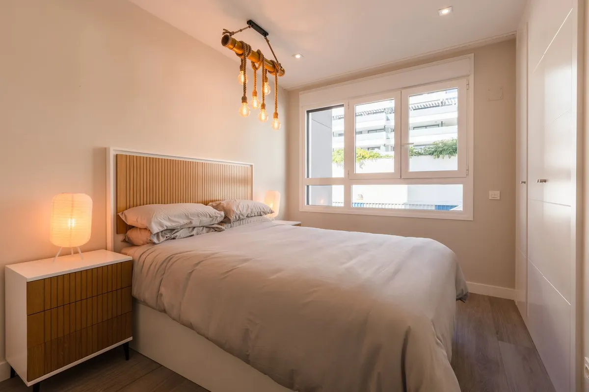 585ab6bc-c58d-44ee-ba6e-f261bde69e43