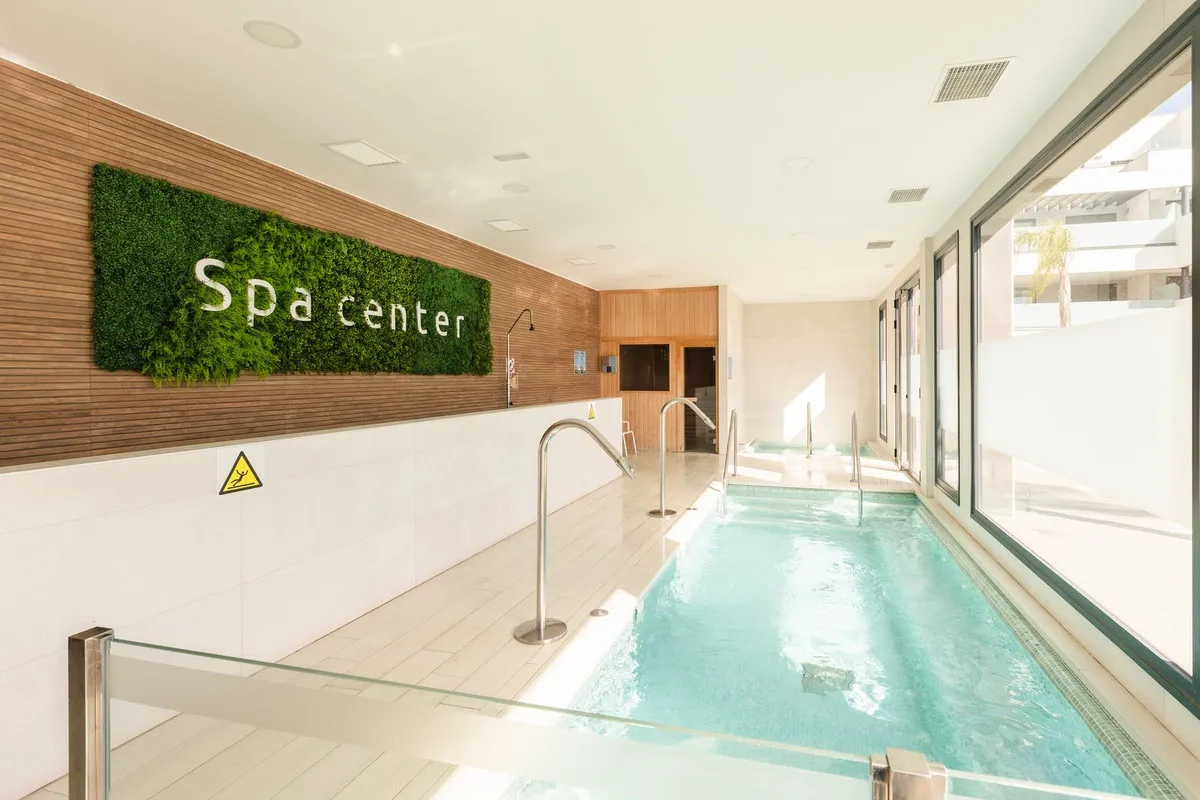 6204b03e-180b-4a0d-81a8-4513abe02967