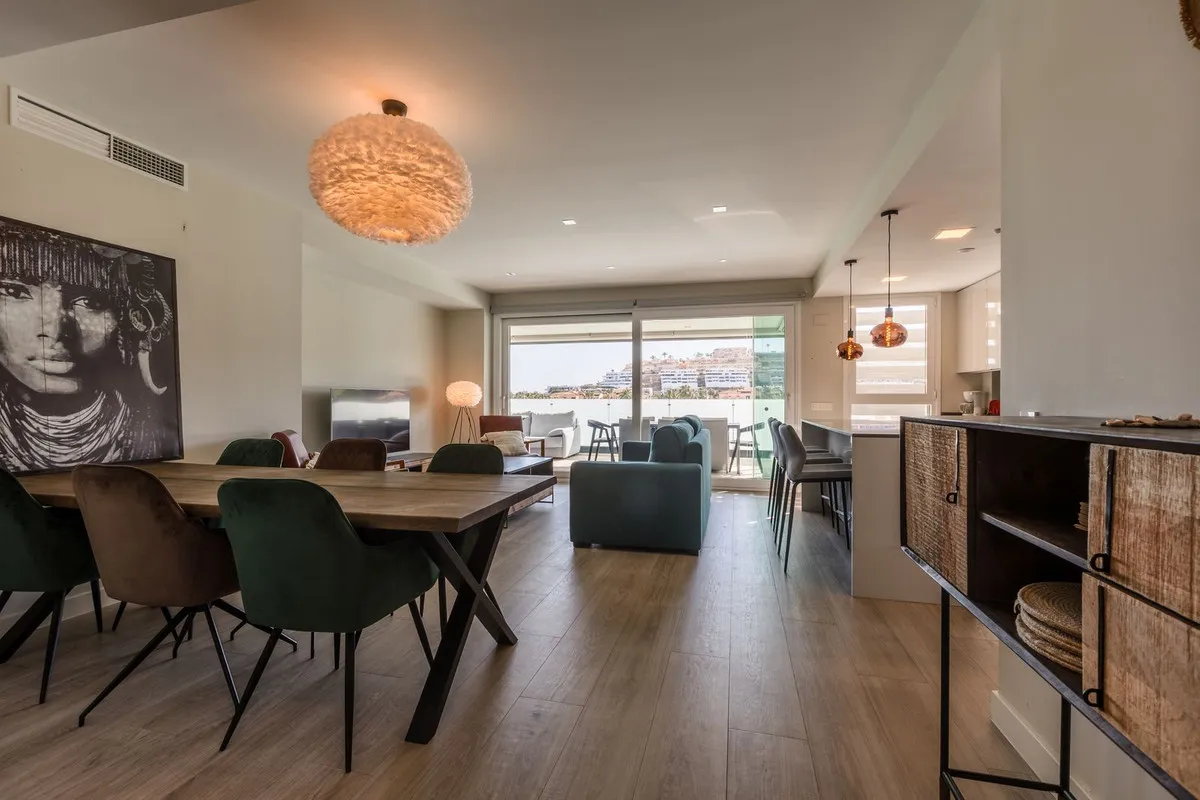 a71e5d5f-3ab4-4907-a583-b64ba6c72a4d