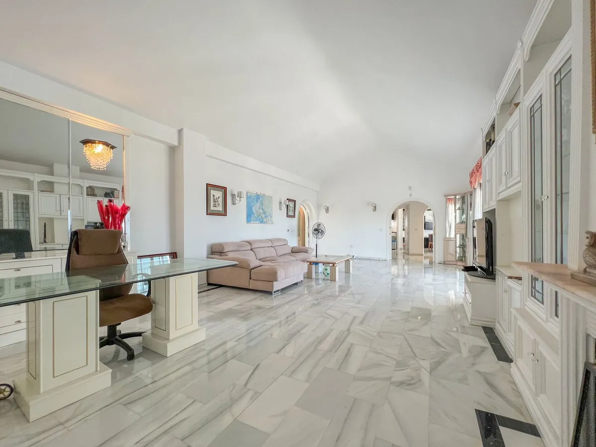 483d9a8a-a0a9-4c8e-86c5-b83f078ed46b