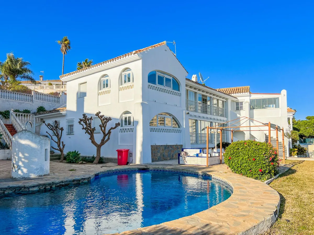 7e52cfca-8791-4142-8412-0d0c0738e24c