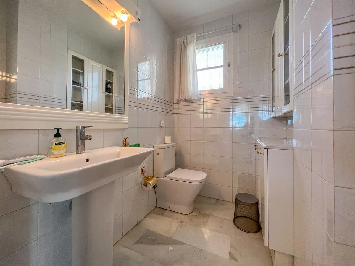 f36f3e56-4dab-4b15-88d0-c8626de6655e