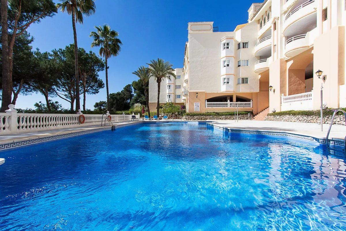 128ba3aa-b68f-4b0c-af88-01e3d72f697a