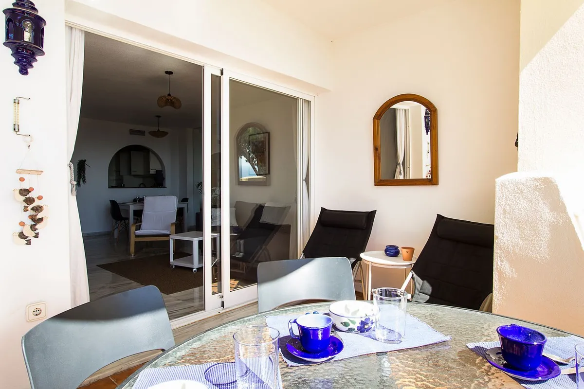 14e133bc-f367-4e13-baca-e44a25dcd9d7