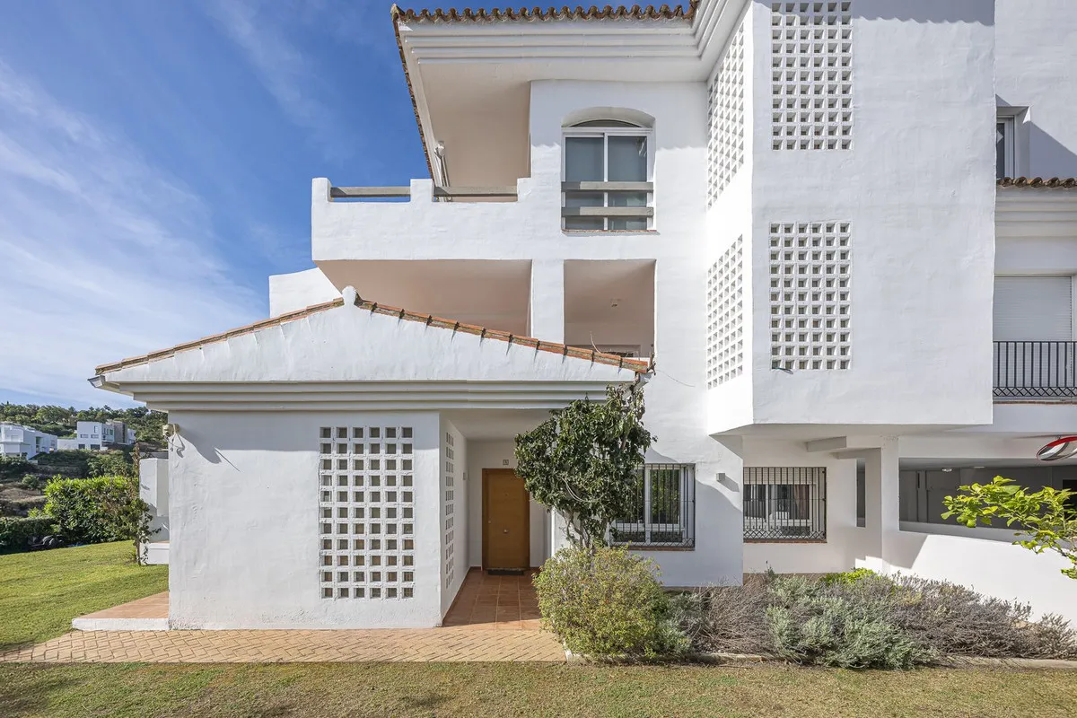 5203c981-e05b-46b9-8727-5d2115ae44f2