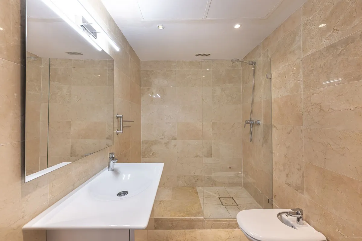 5f475cd5-ad0d-457f-bea6-978f4aceca78