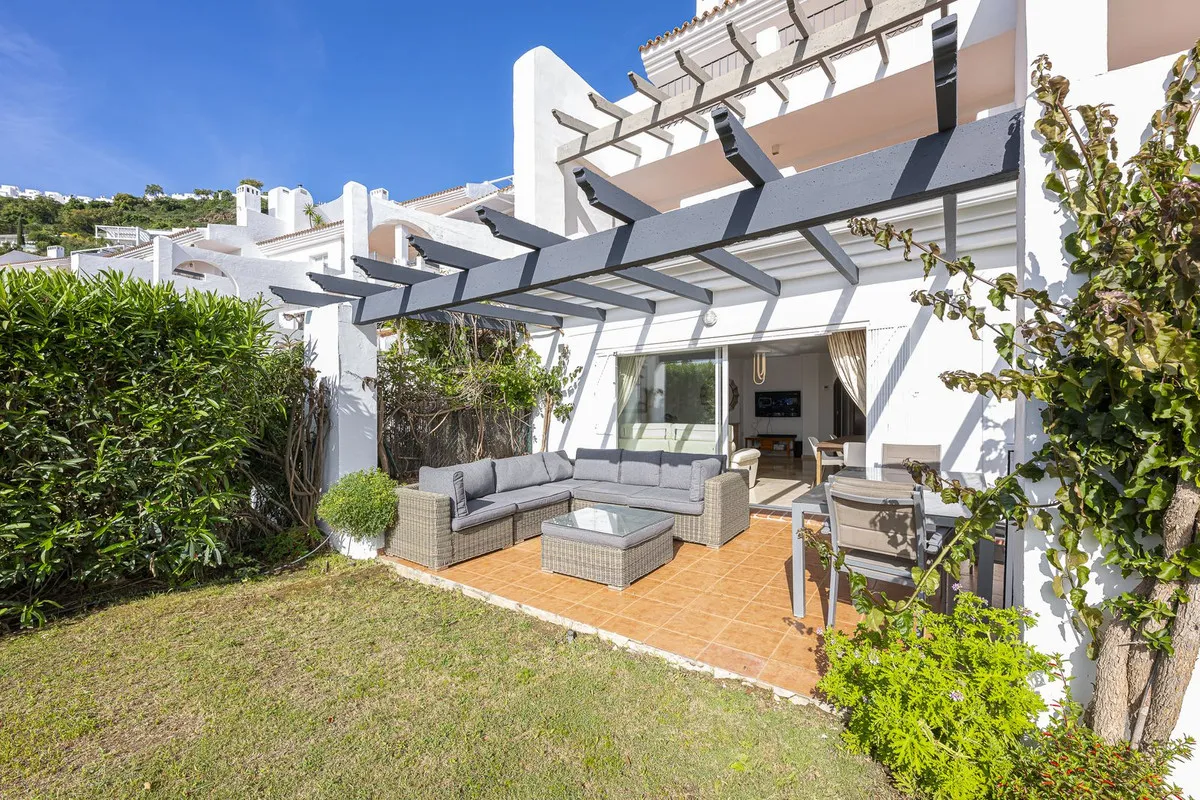 b3fb5853-6ff1-46c4-a26c-0de5bb0dd238