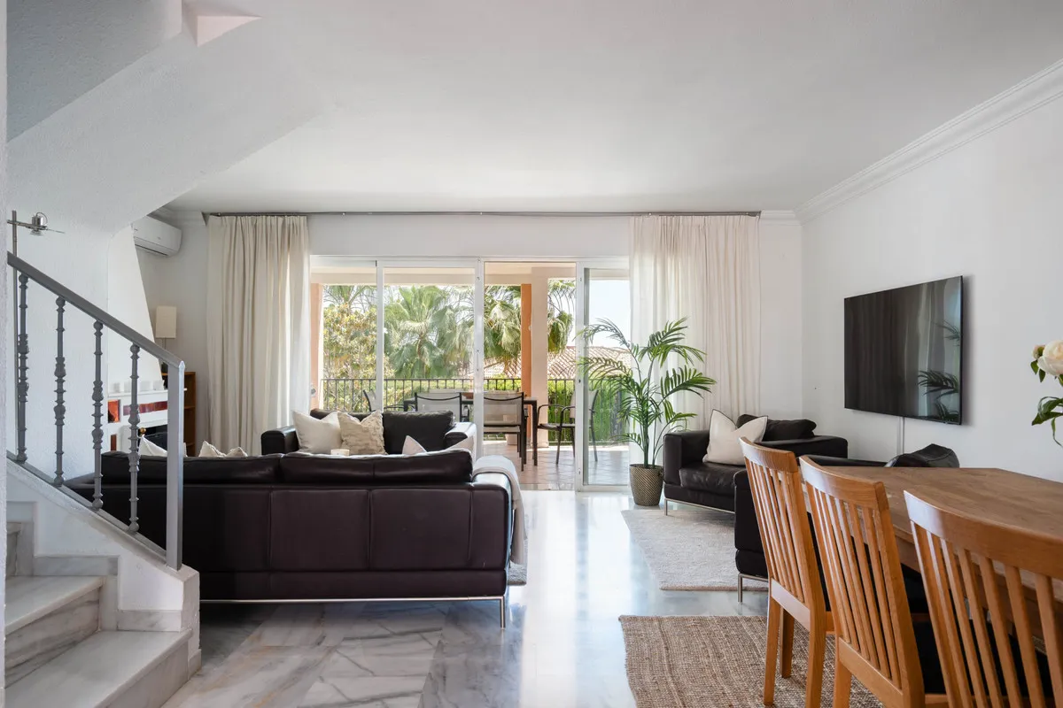 3d9a9bcd-3a80-426c-a260-ec7b13dfac9d