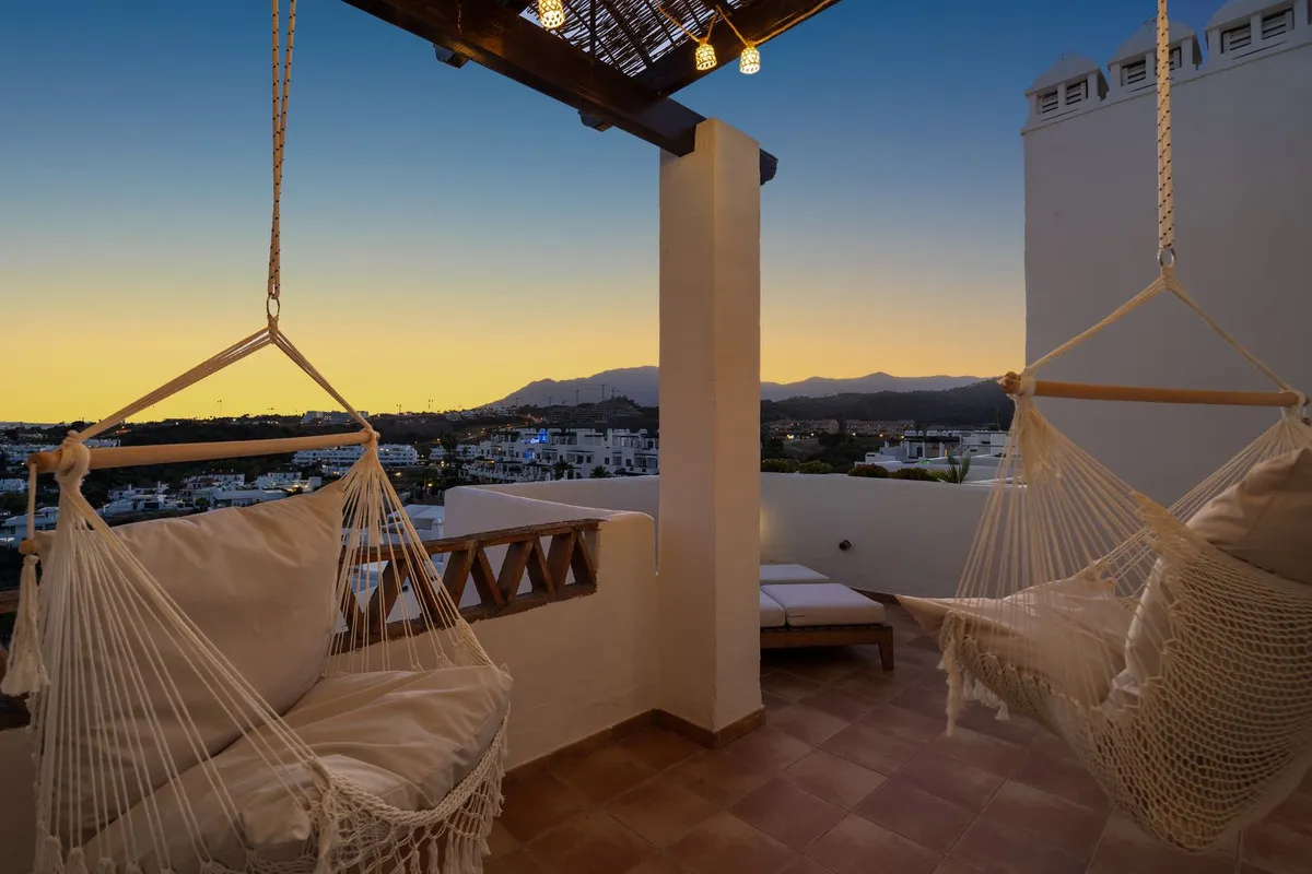 995de5b2-87bc-4f87-a492-289a82ac03a0