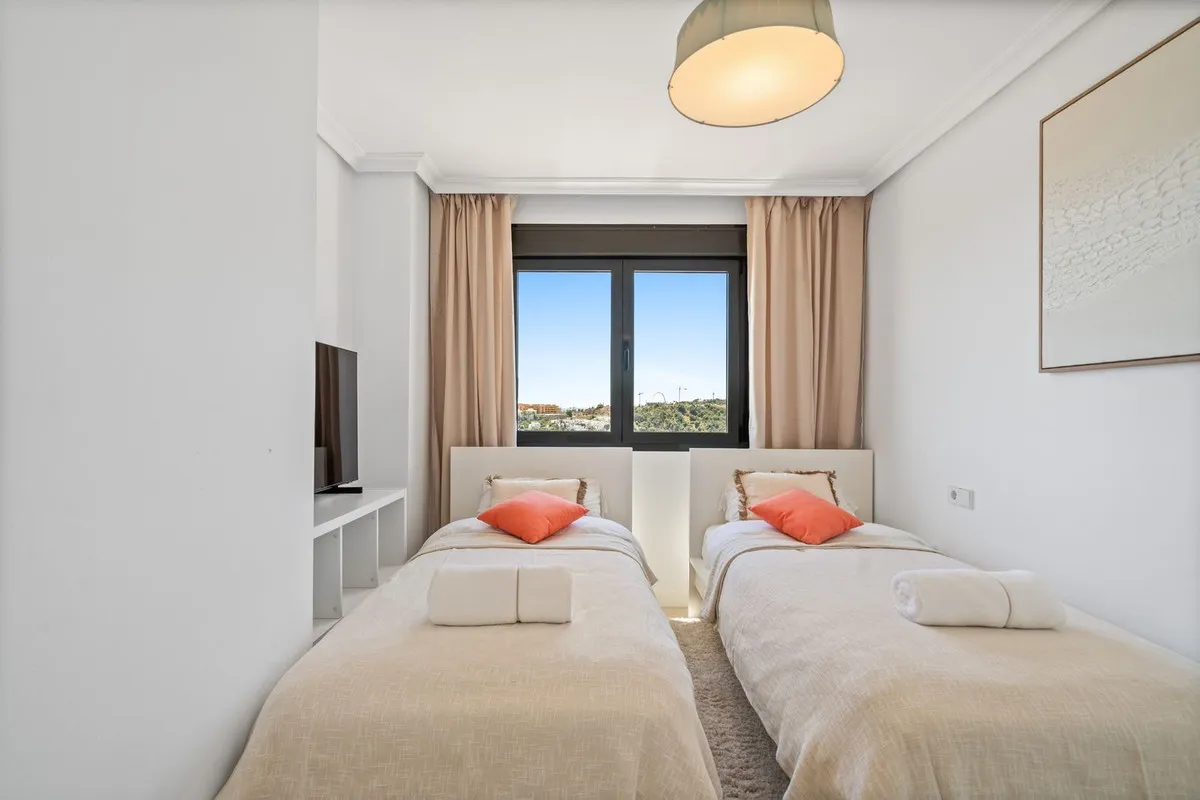 b822c6d5-5416-4420-8b26-922ceb0a1829