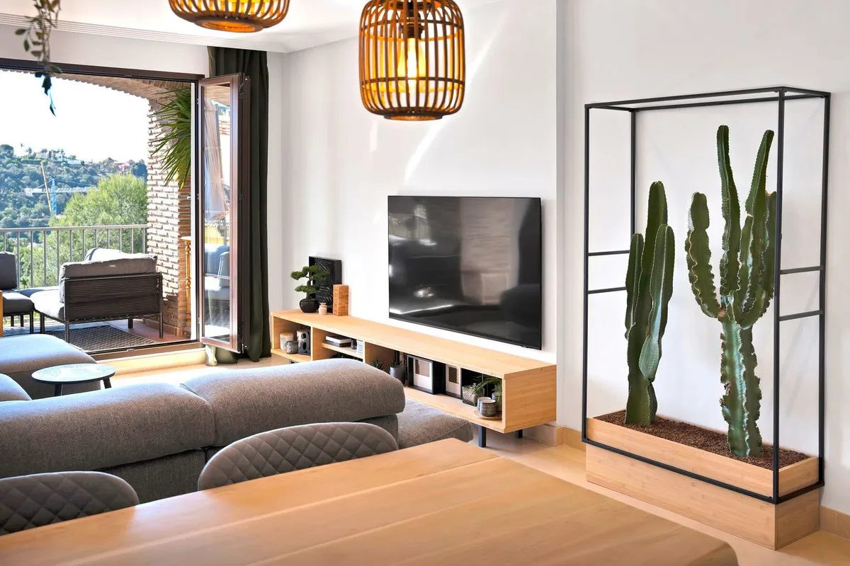 0946a917-f536-4af3-a645-82170e286608