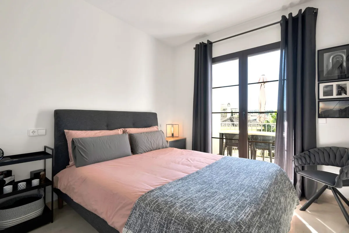 6cb0d8cc-519c-4ab4-b8ad-62d29a497a5b