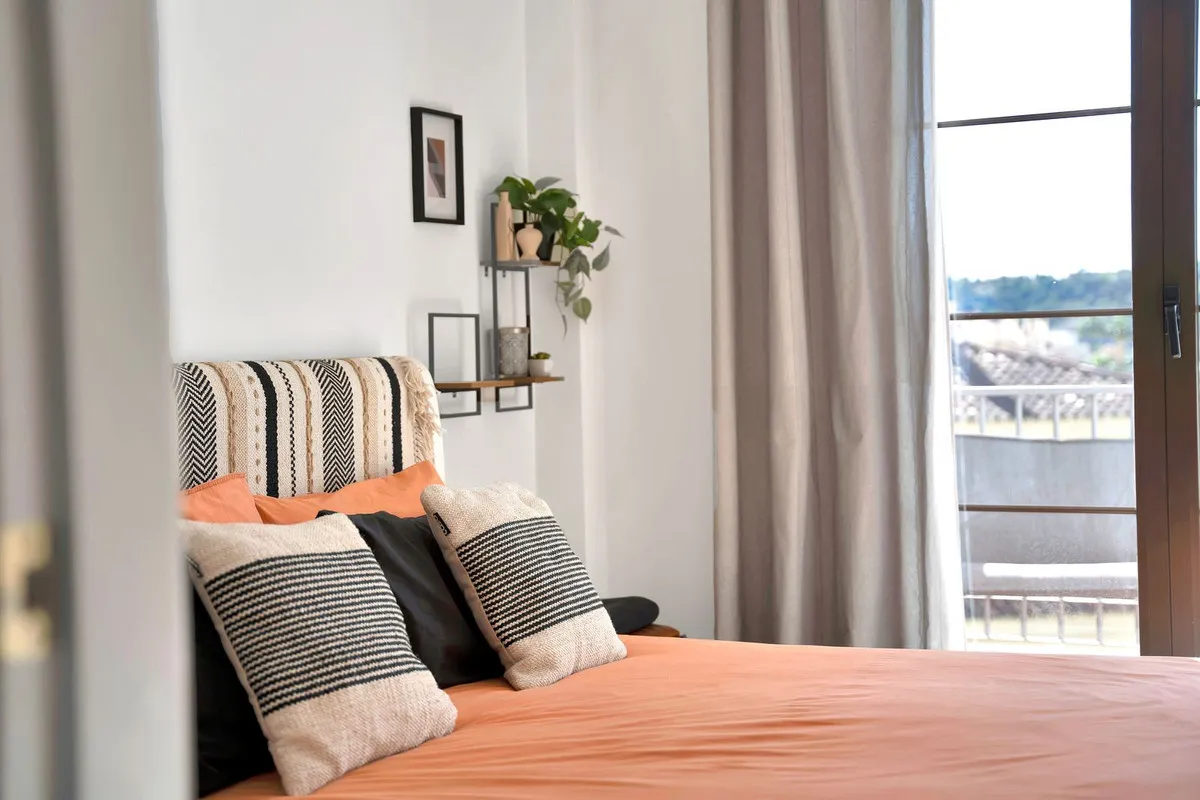 7ea6755b-c317-47c6-b2f6-526d17e8d056