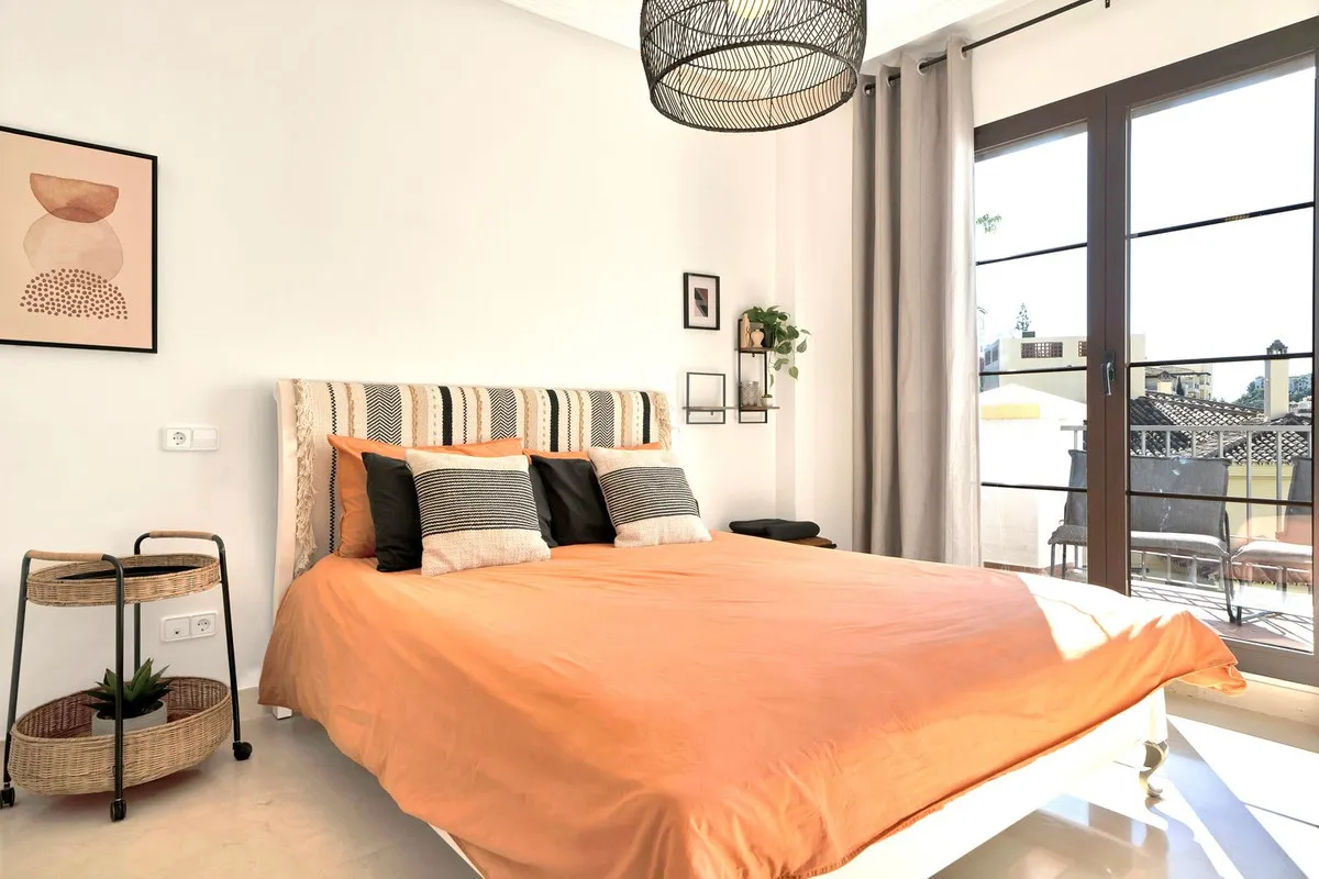 8cb8f229-a474-4f12-b857-31db41f41f7b