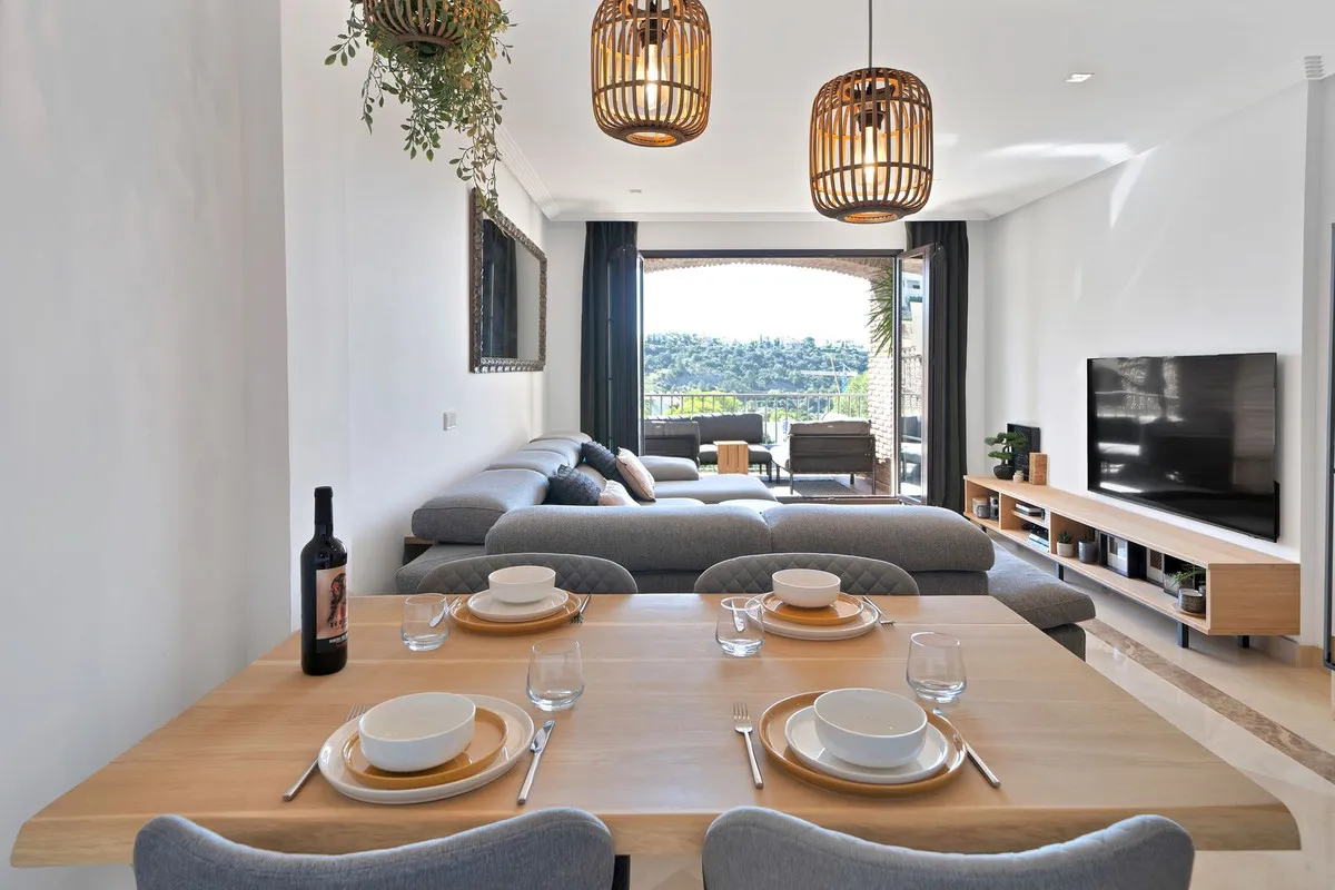 d762e90a-009c-473c-b5ca-4cbb18913536