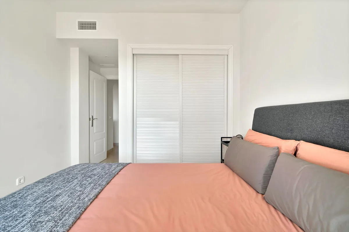 f8aea3de-a5bc-4ee4-924f-871943e66ec9