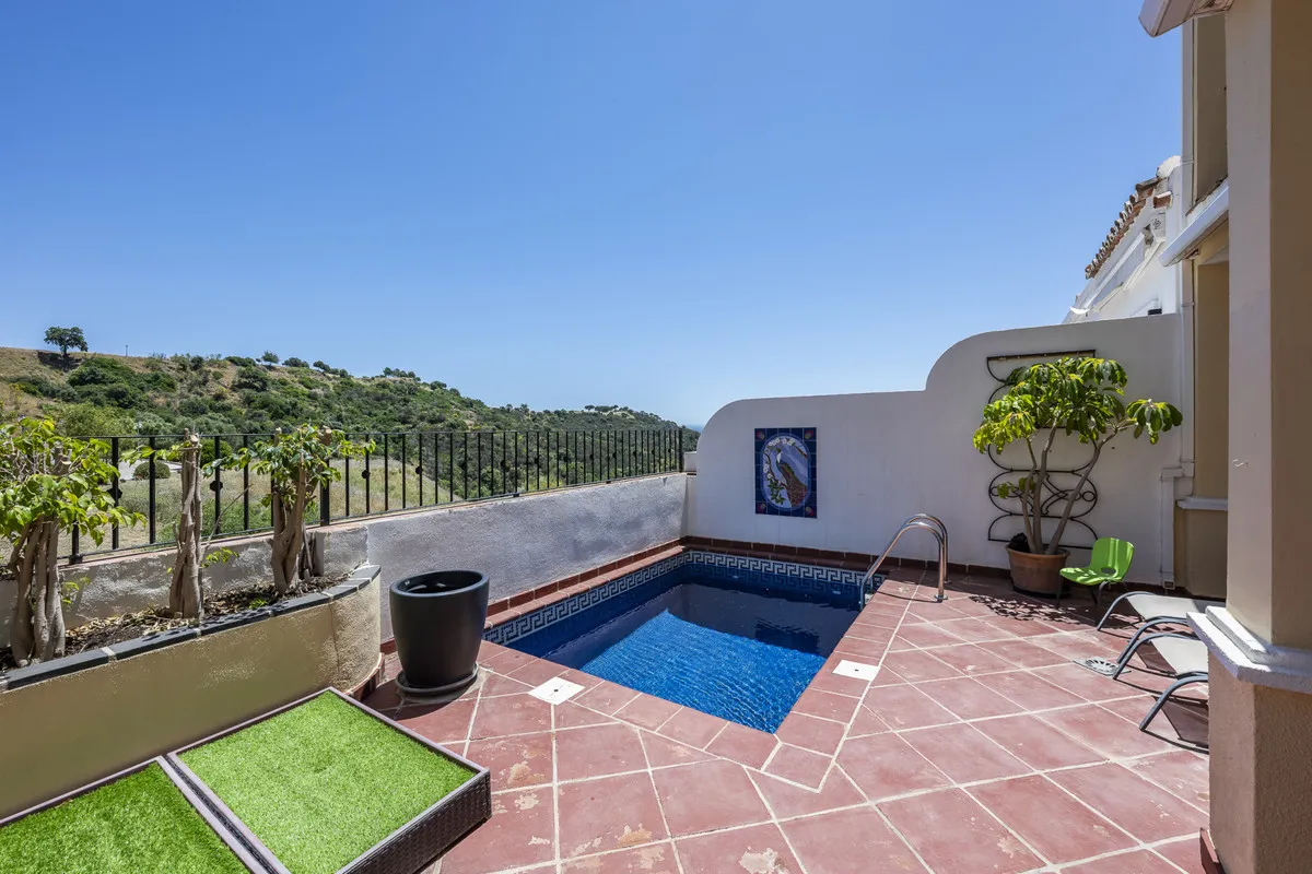 138d31b3-0906-4a85-a9ed-2a36a925743d