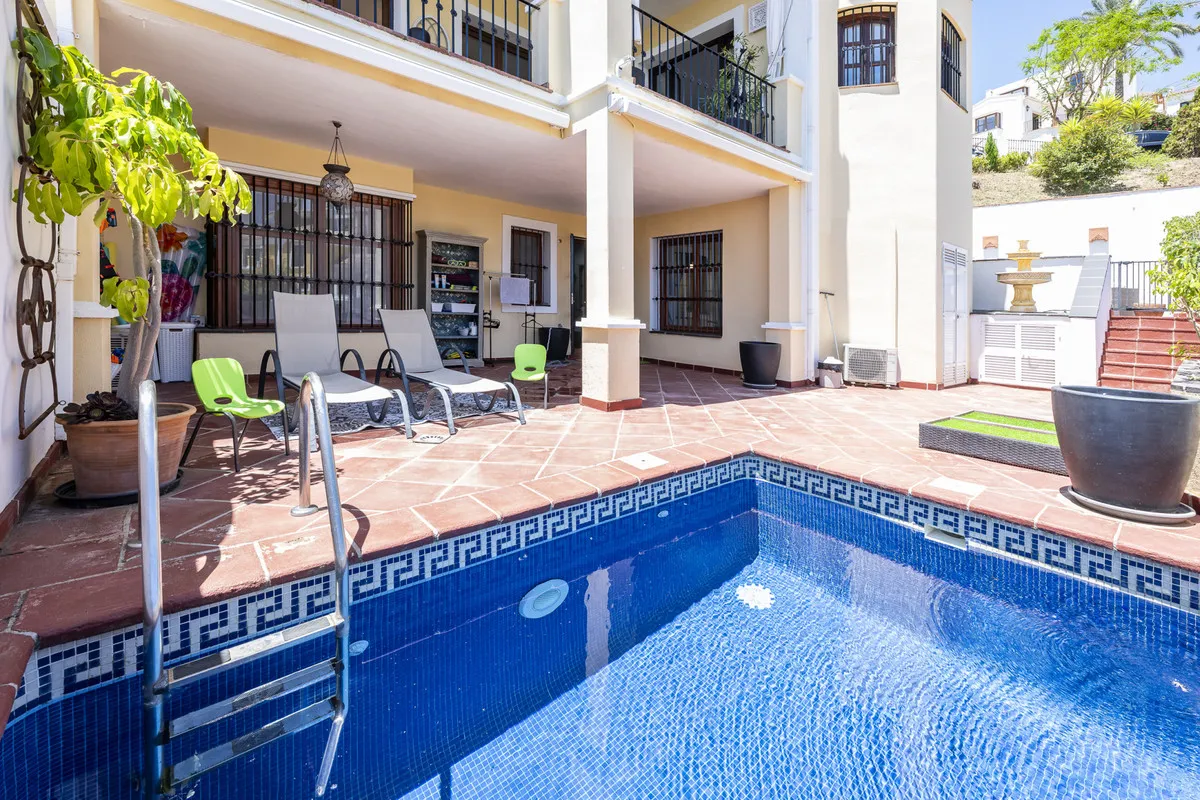 84d0a7c0-0b23-4a74-a833-c5f741b832e0