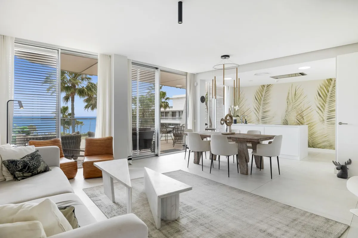 b347462a-9fdc-4a20-ad45-93aec1529202