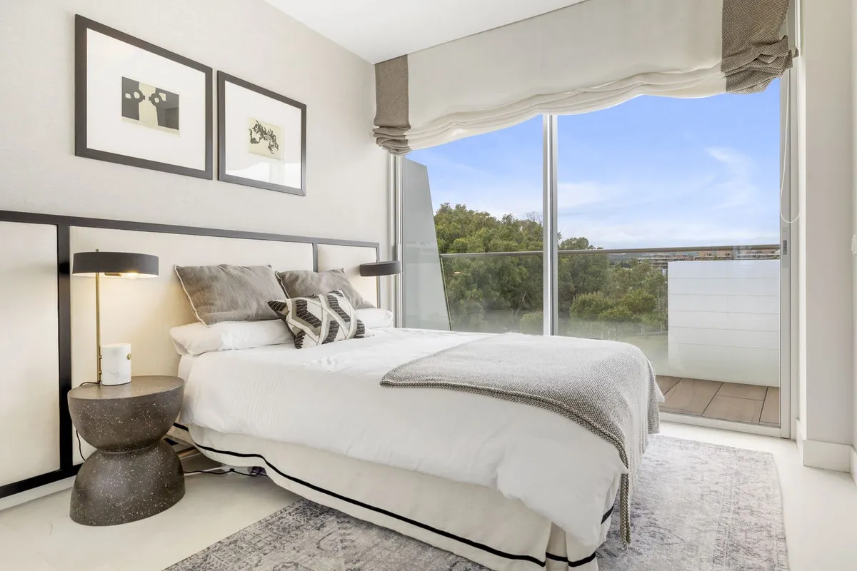 de974986-135c-4fb4-9687-78bf822bfccd