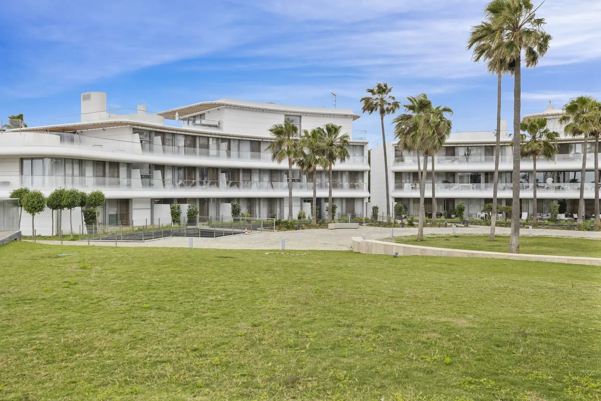 e22d4745-1e74-4ca4-a189-96c93c03b199