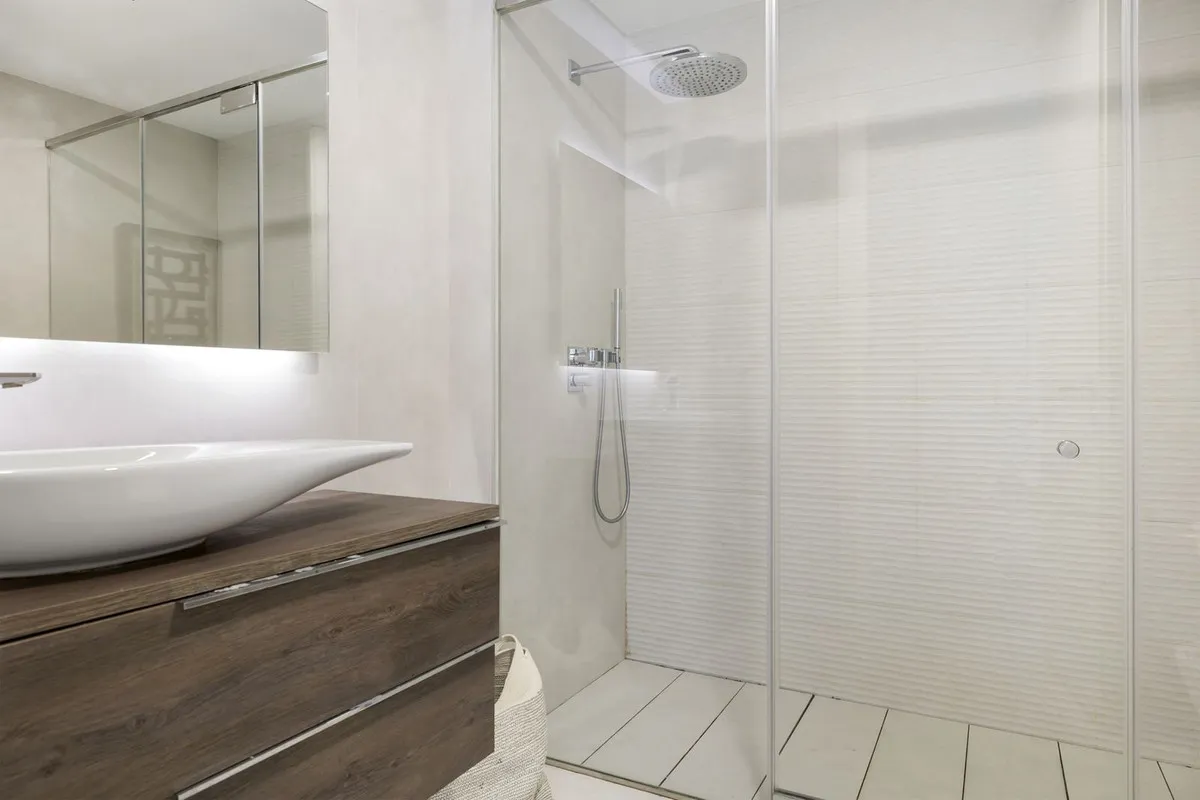 ead4a389-11b3-4d41-9e28-55e45d13465c