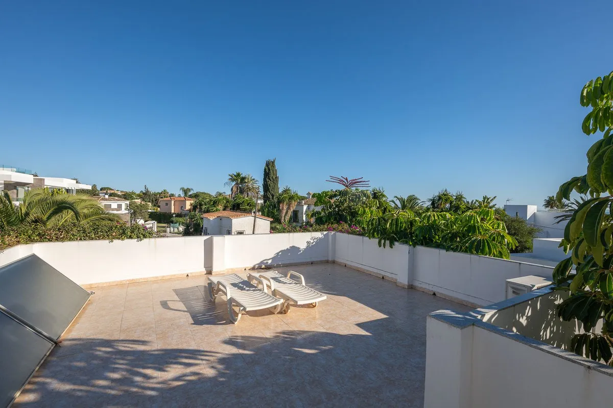 564a1d77-4906-4652-b825-5394be59d44a