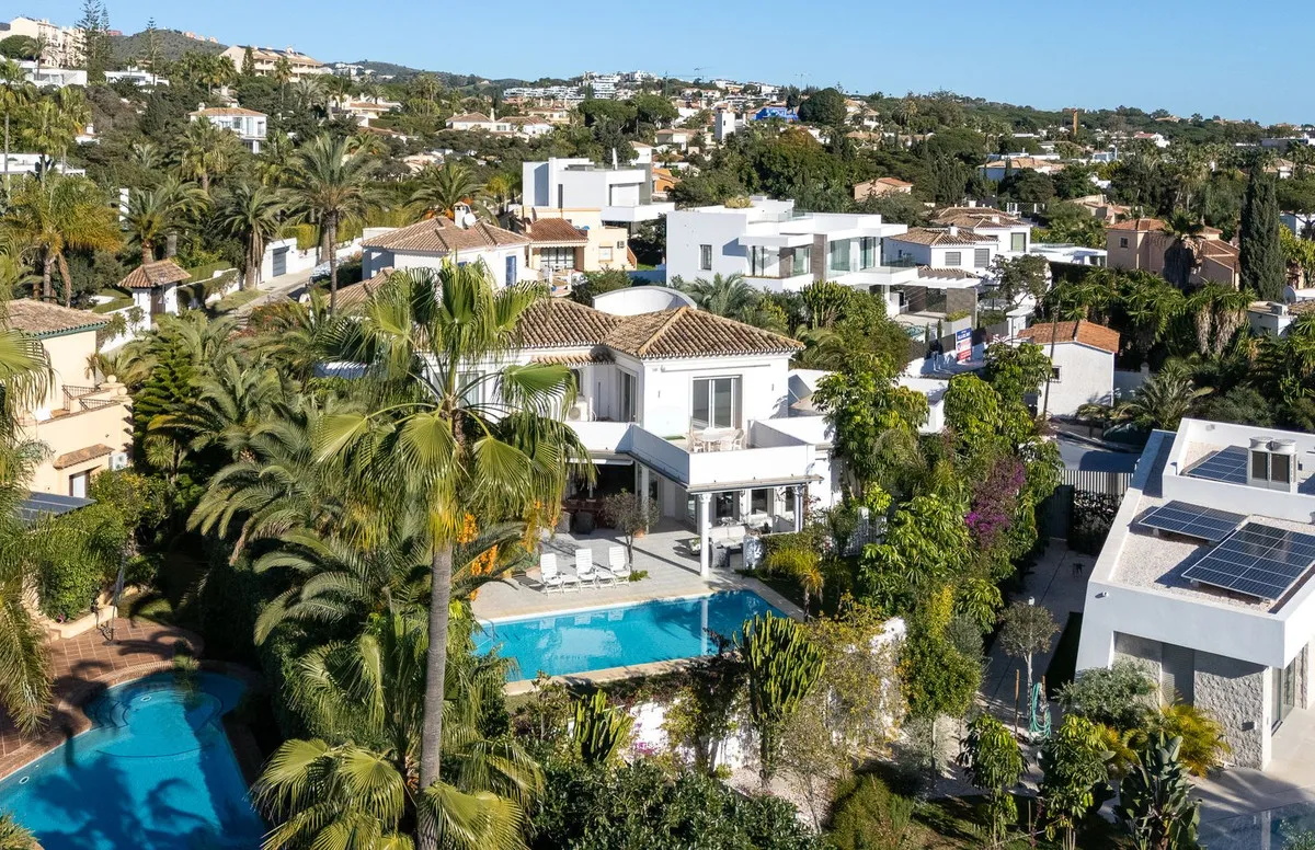 8a76bf6c-200b-4b01-b0a9-60a7d6ed1534