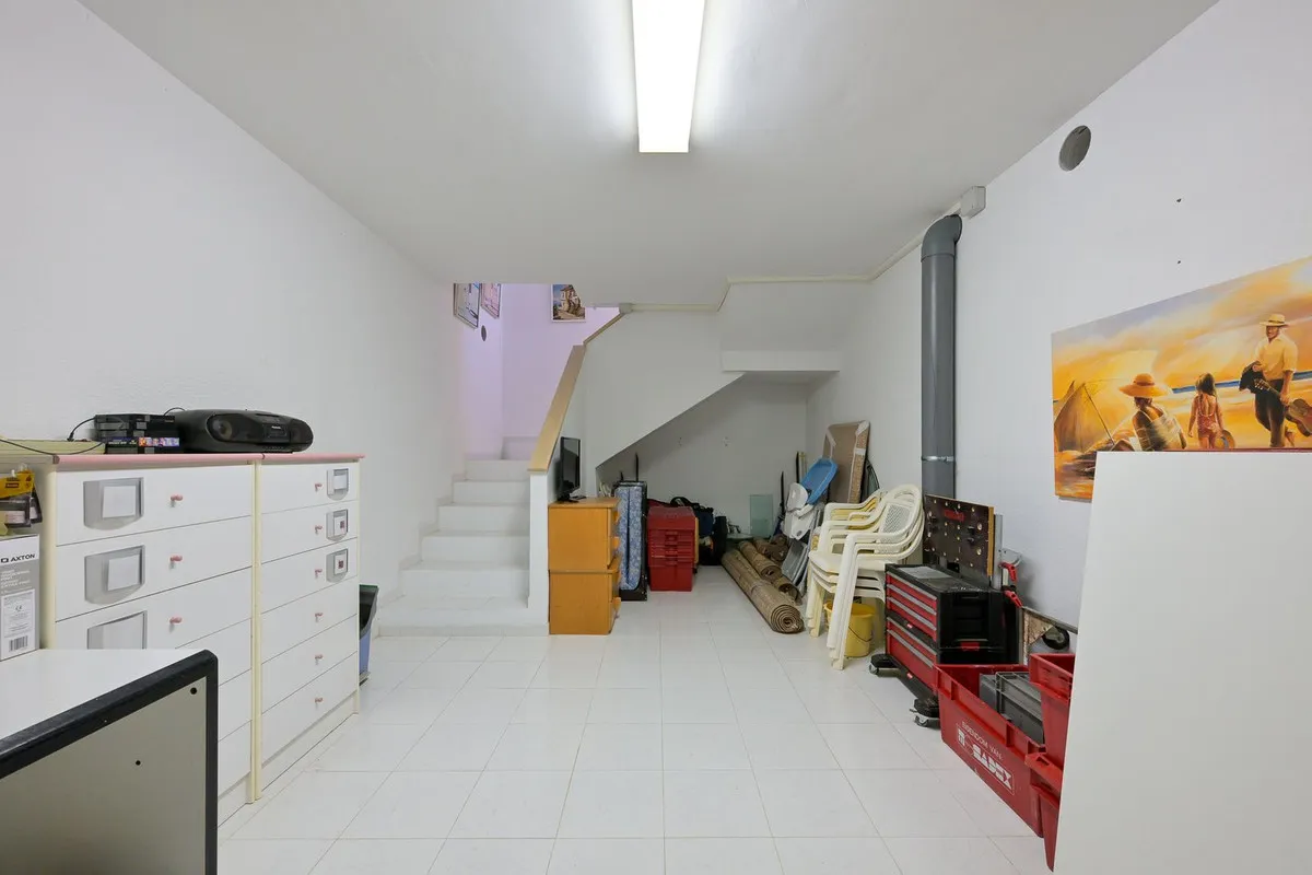 ba06289f-d135-4fc9-8268-0d6518fd8334