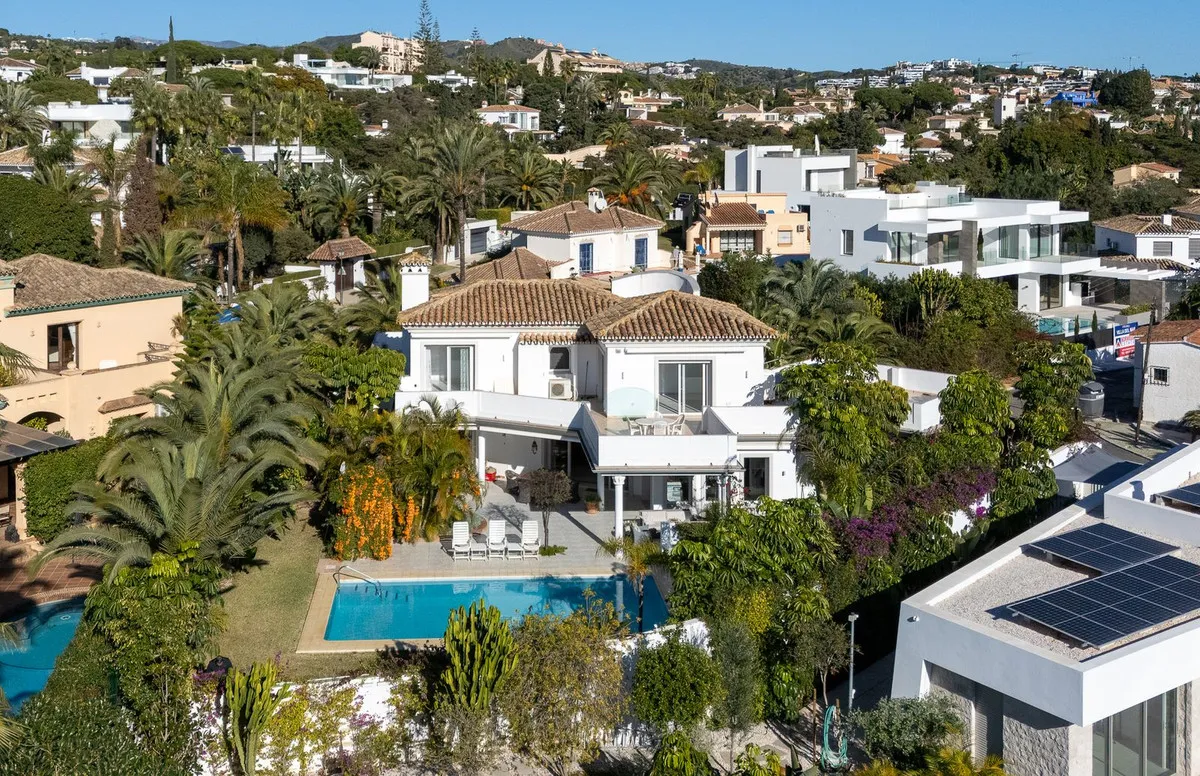 dc65cc5a-4f70-400e-bb2c-44fa38781199