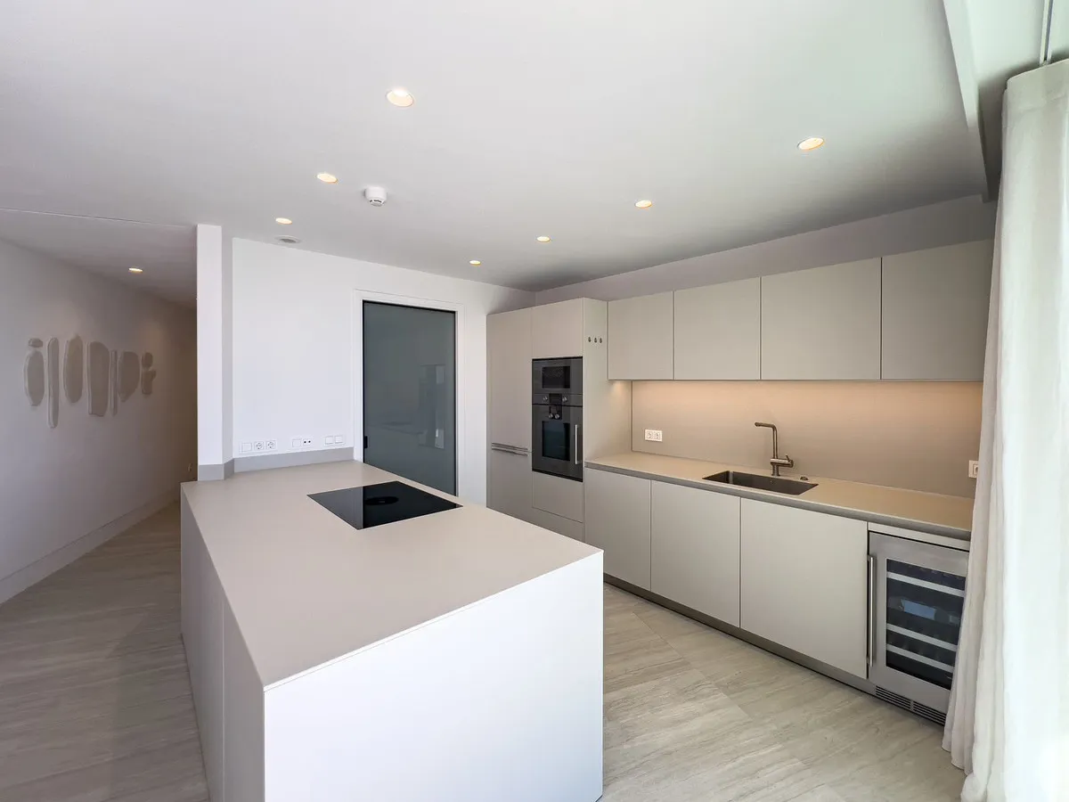 48775f0b-7e21-47ef-98e0-a253649de560