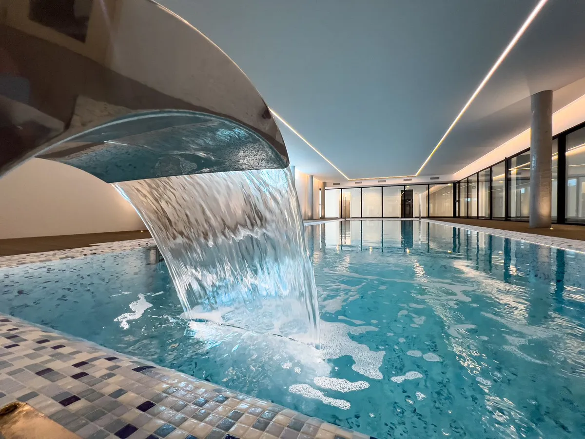 56240794-e749-47e1-8b50-d773fe28eb90