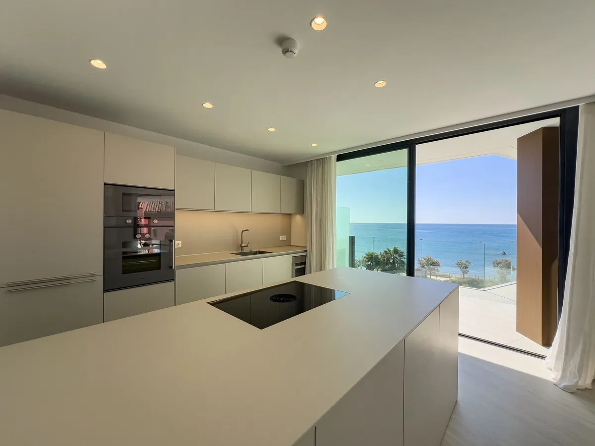 582167c0-3ad0-430a-bf9b-1bff31a9d486