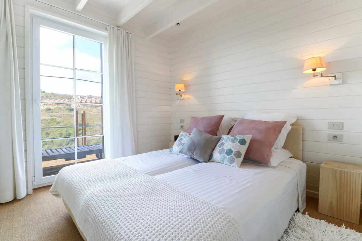 769f81ab-5e96-400d-a61b-58e71bf557bf